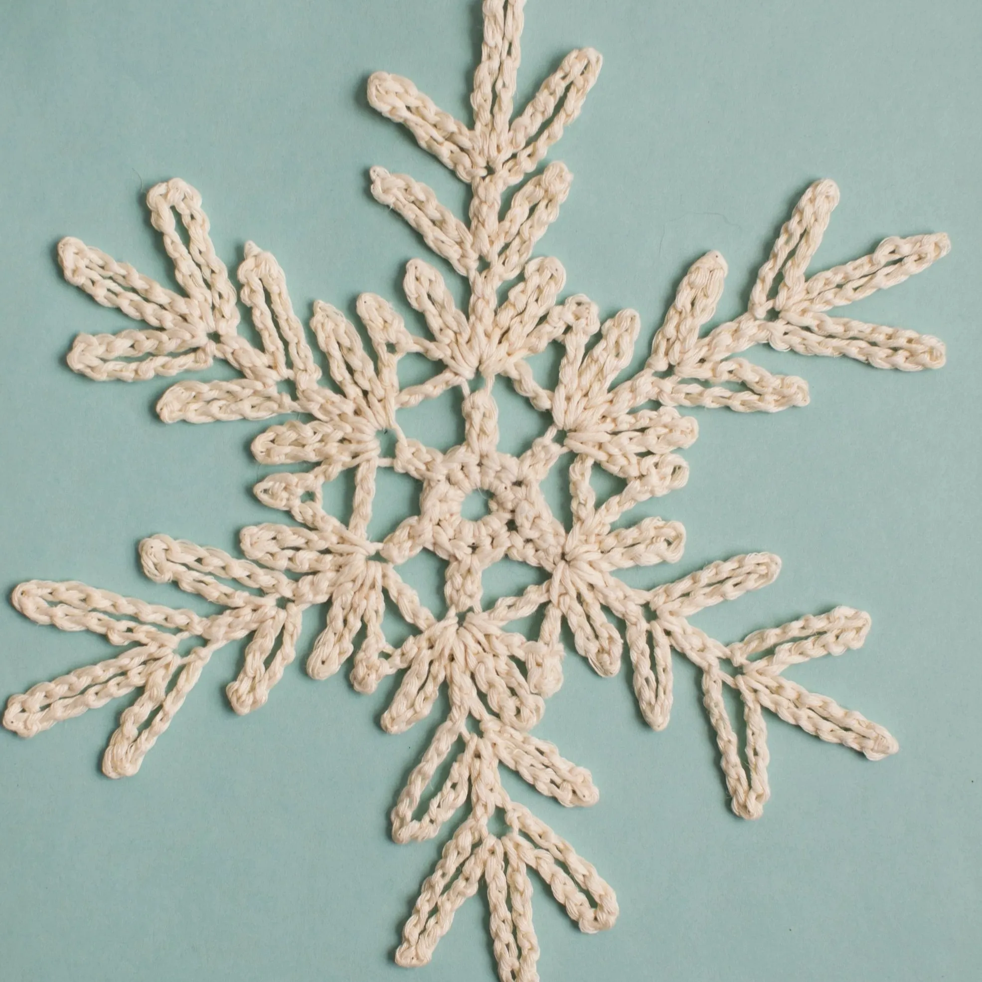 Giant Crocheted Snowflake Kit