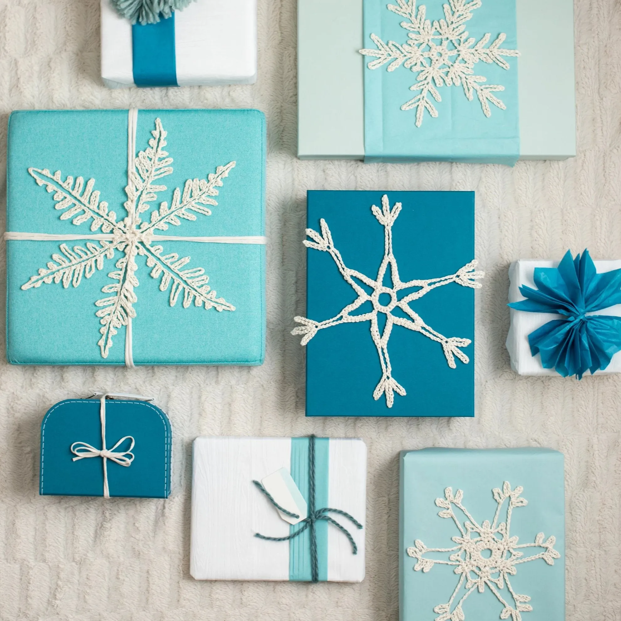 Giant Crocheted Snowflake Kit